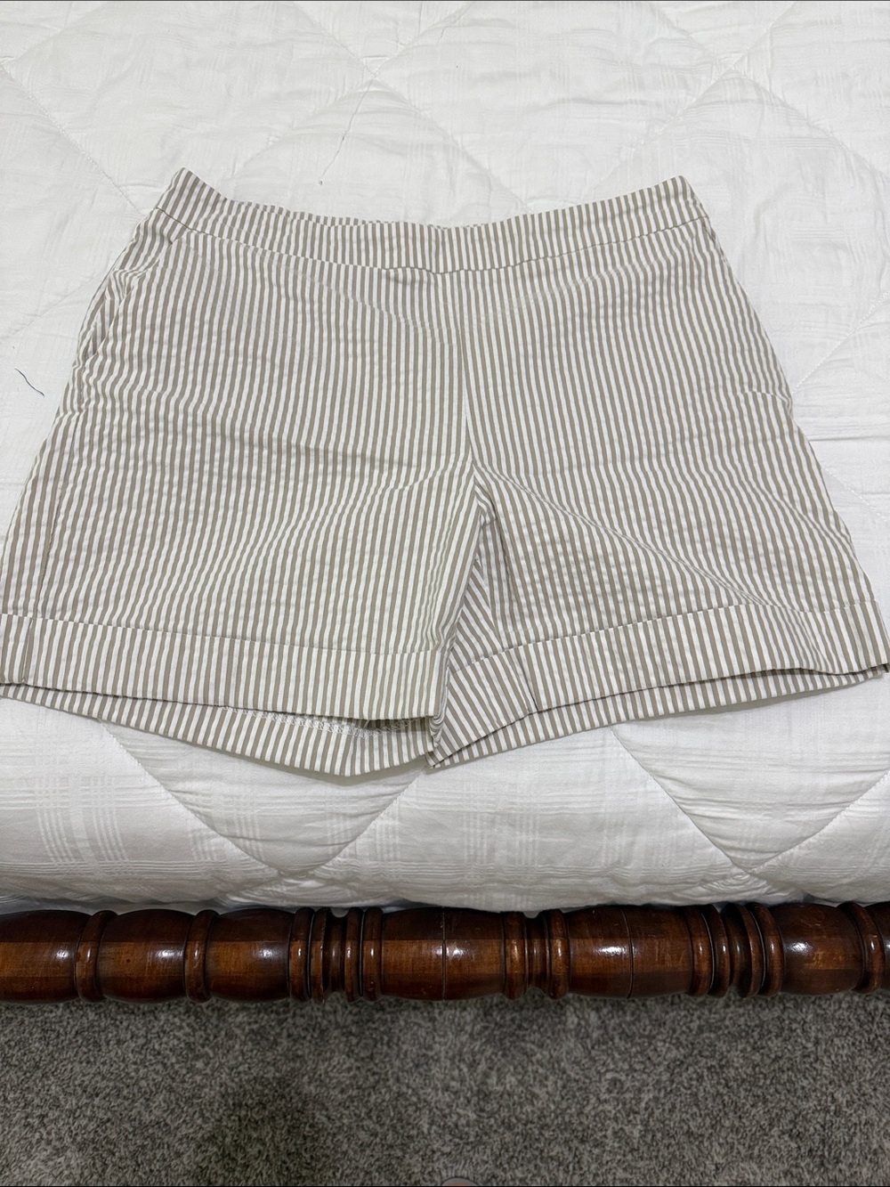 Jones New York Beige and White Striped Women’s Shorts